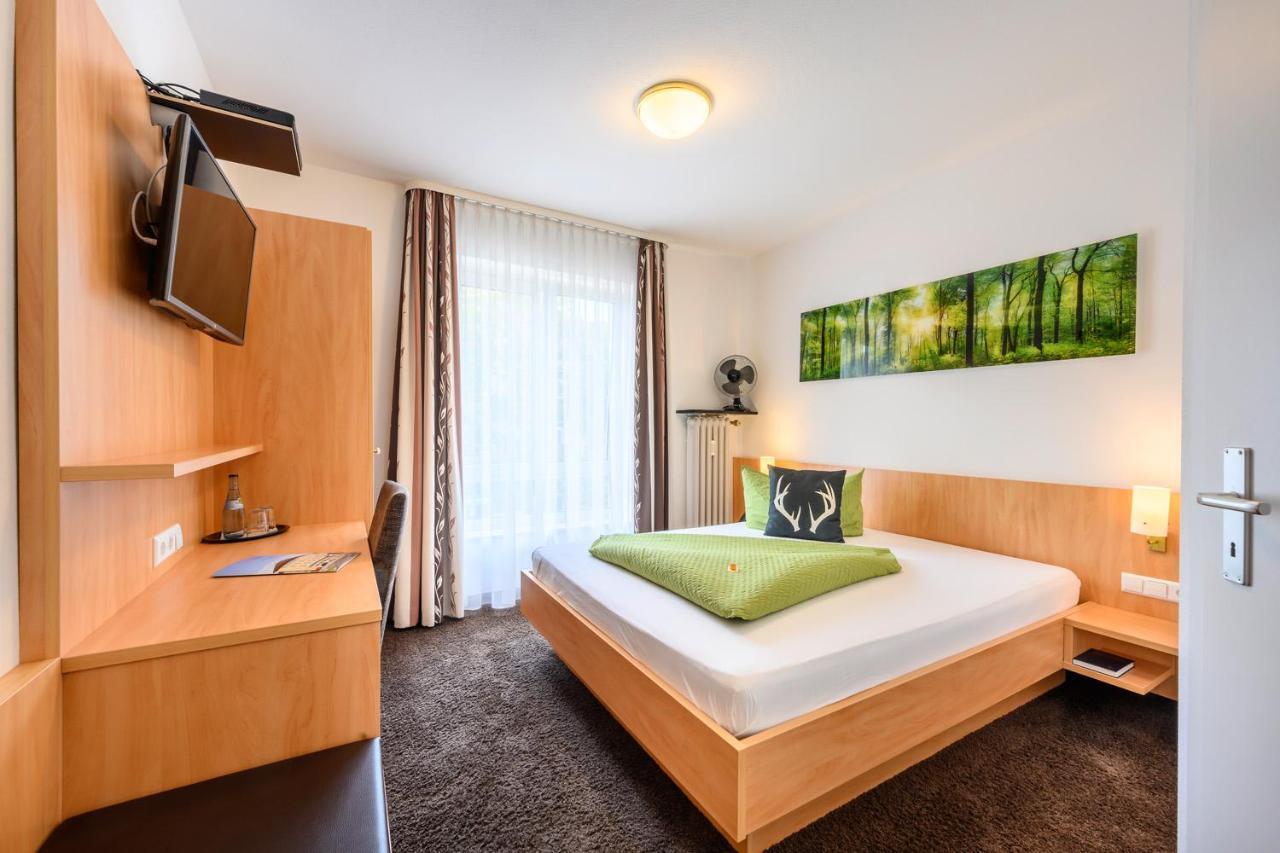 Hotel Goldener Hirsch ฟรีดริชส์ฮาเฟน ภายนอก รูปภาพ